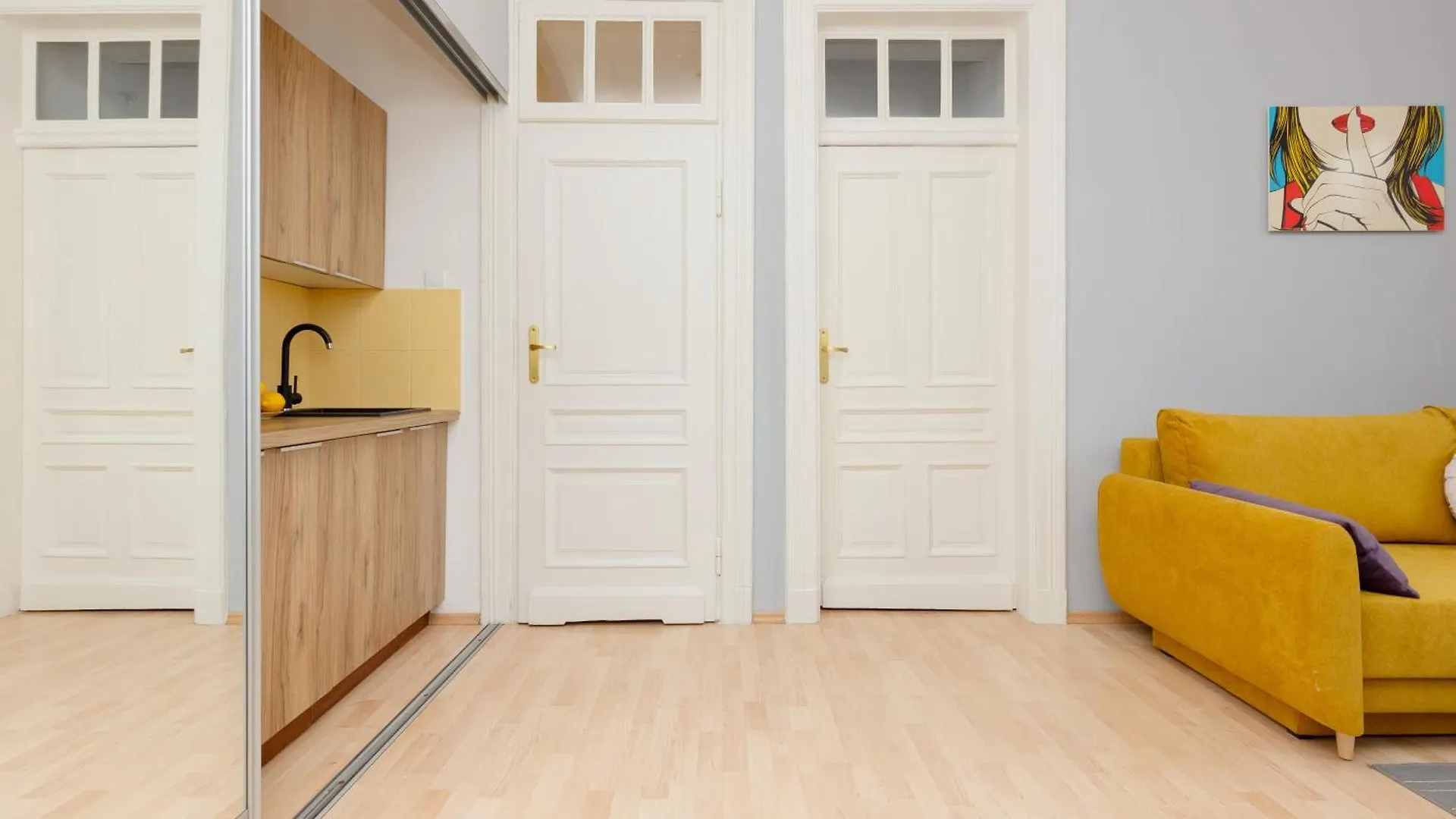 Apartament Sunny Studio Lwowska Street Metro By Noclegi Renters Warszawa